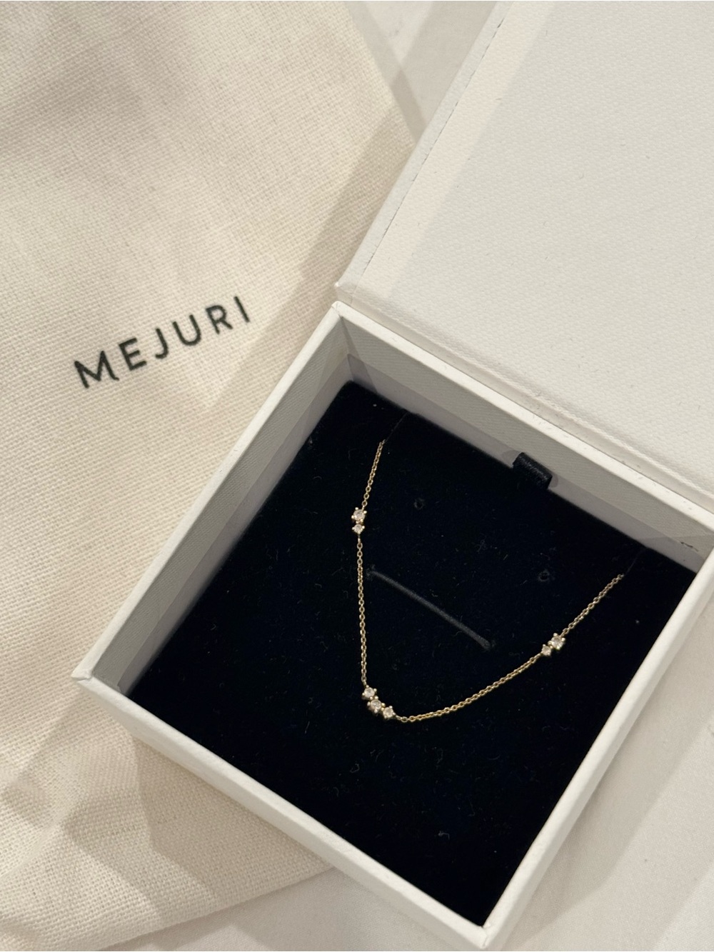 Mejuri Floating Lab Grown Sapphire Necklace - Picture 3 of 4